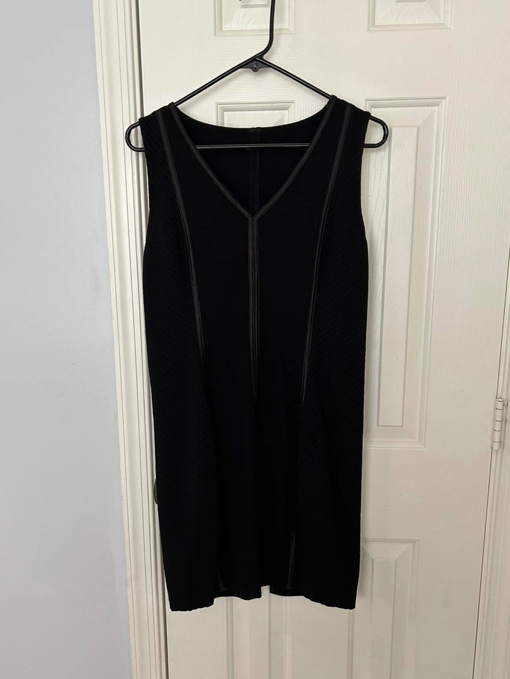 Classy Elegant Flattering V-neck Black Dress